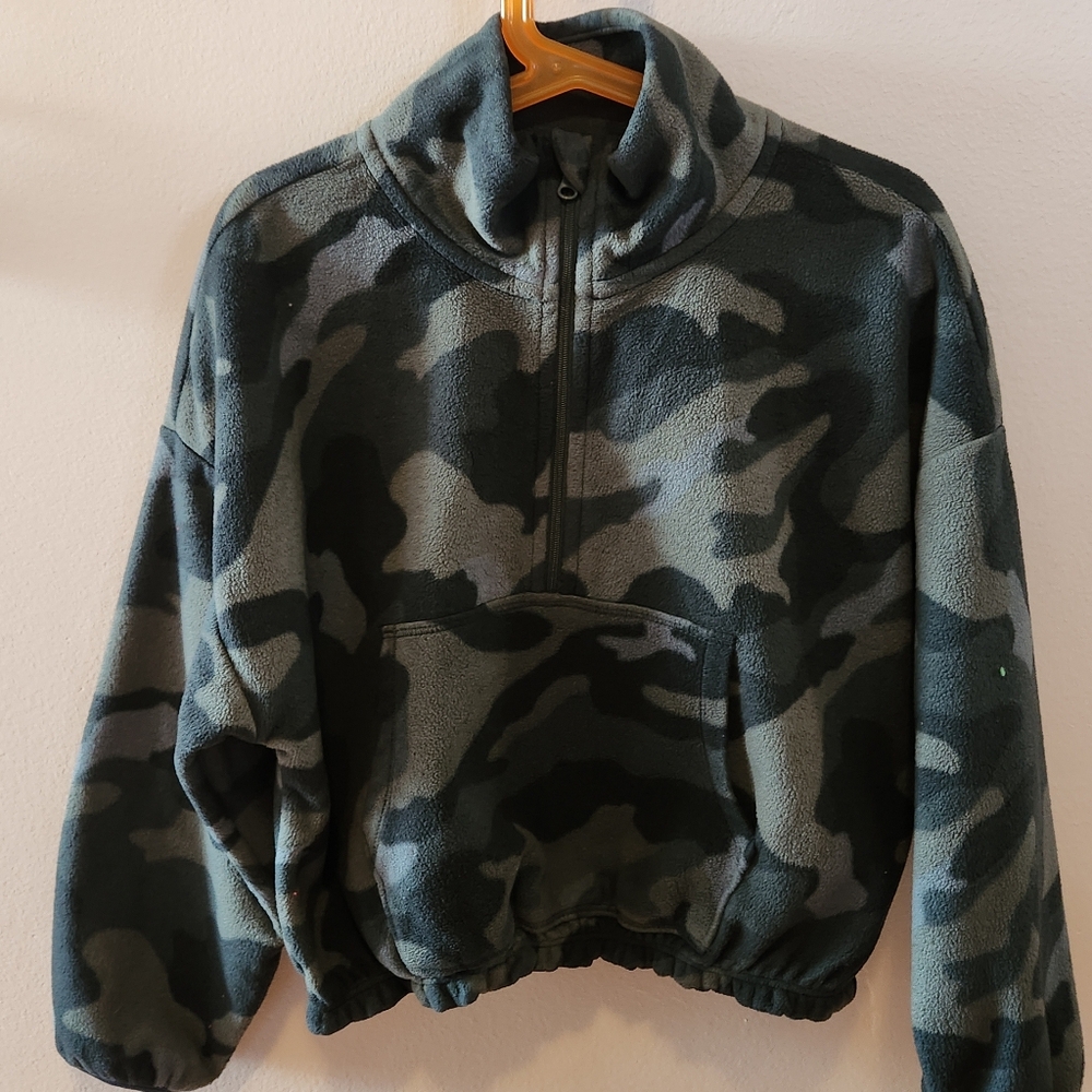🟢 Old Navy Go-Warm Fleece Pullover – Size Small (6/7)